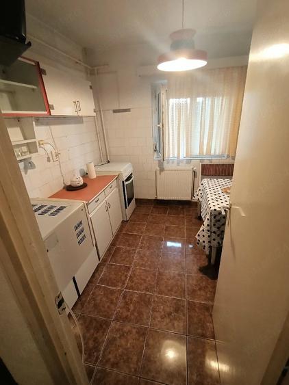 Apartament cu 2 camere decomandat în Aradului