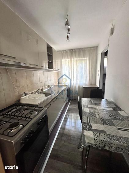 Apartament cu 3 camere în Traian