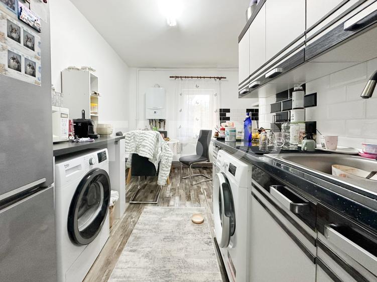 Apartament cu 3 camere decomandat, mobilat în Mărăști
