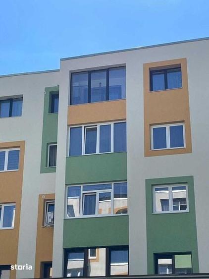 Apartament cu 3 camere în Coman