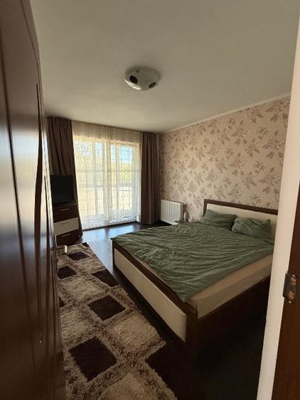 Apartament cu 2 camere semidecomandat, mobilat în Florești