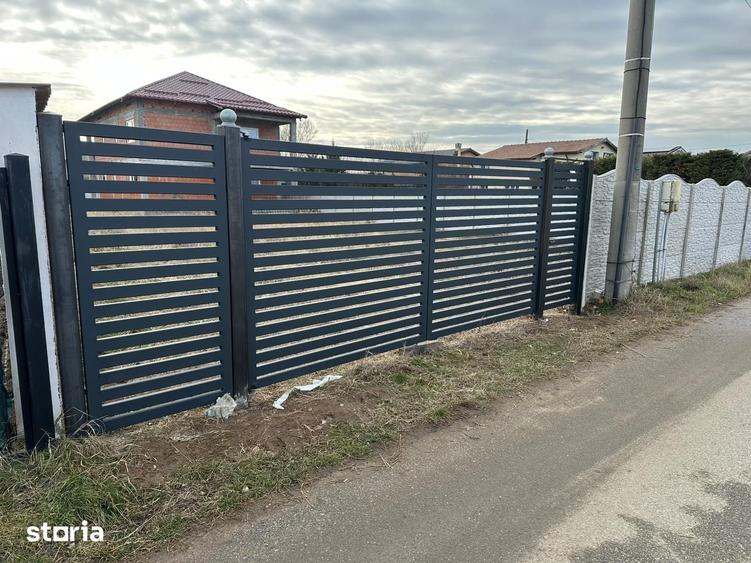 Casă cu 4 camere cu Teren 1200 Mp în Pielești