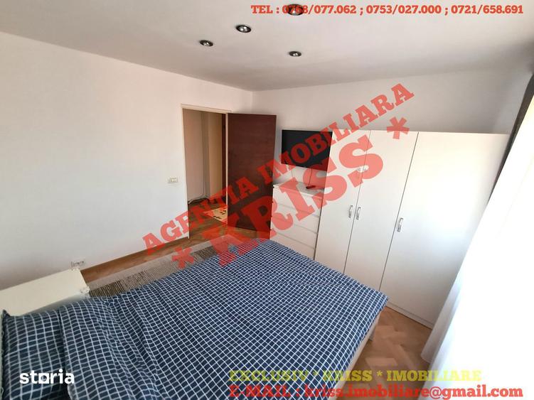 Apartament cu 3 camere decomandat în Central