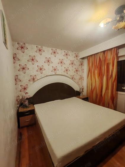 Apartament cu 4 camere decomandat în Progresul