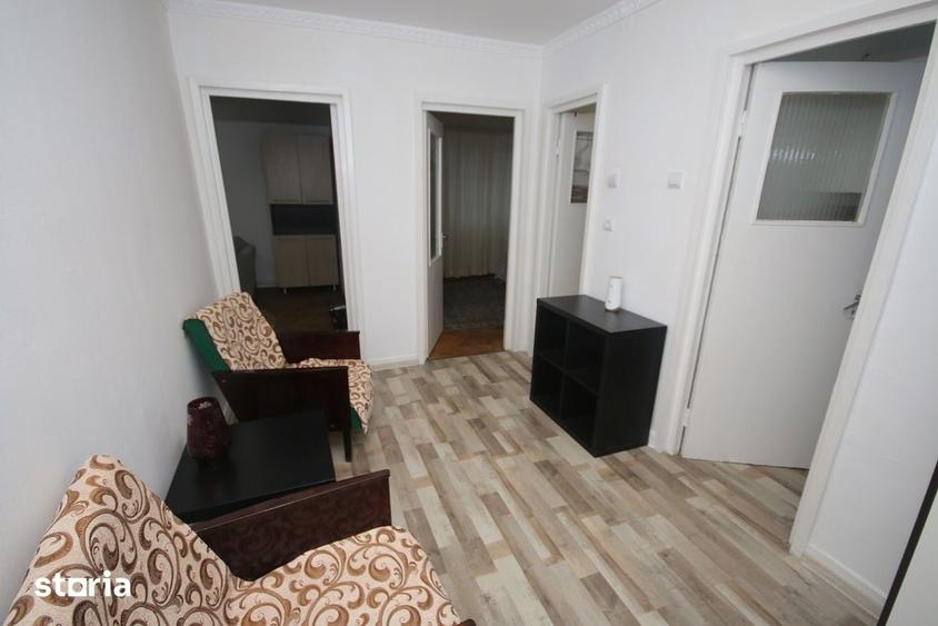 Apartament cu 2 camere decomandat în Tache