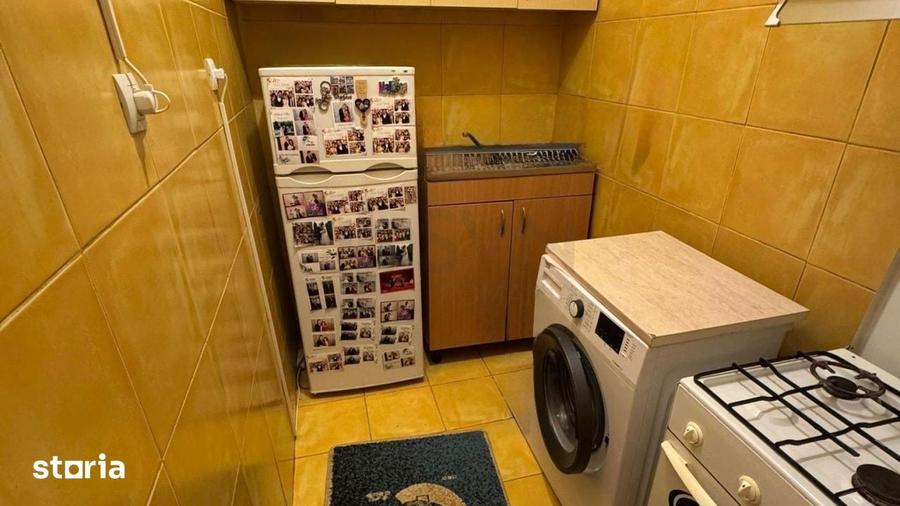 Apartament cu 2 camere decomandat în Calea Victoriei