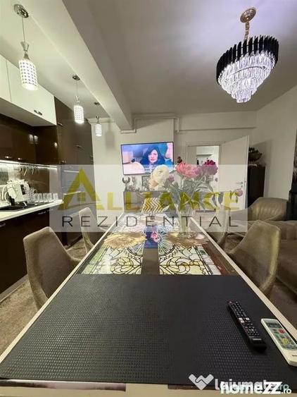 Apartament cu 2 camere decomandat în Apărătorii Patriei