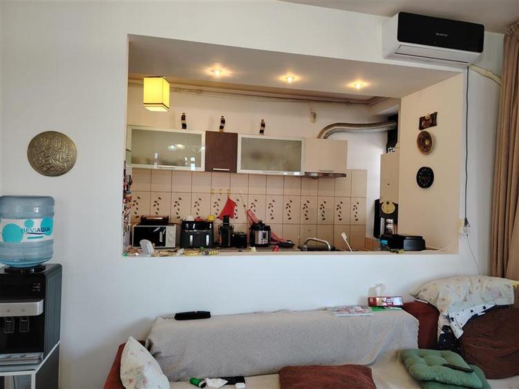 Apartament cu 3 camere decomandat, mobilat în Dobroești