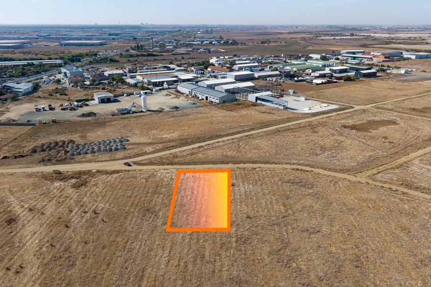 Teren Construcții intravilan de 834 mp, în Giarmata