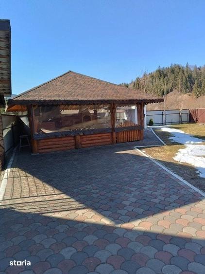 Casă cu 7 camere cu Teren 5200 Mp în Rădăuți