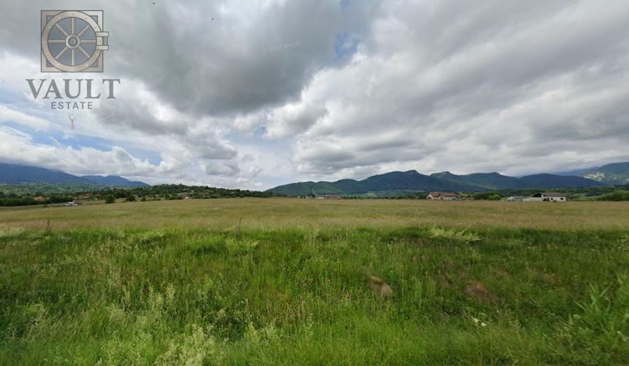Teren Construcții intravilan de 10000 mp, în Tohanu Nou