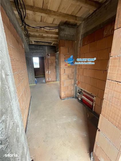 Casă cu 3 camere cu Teren 400 Mp în Crevedia