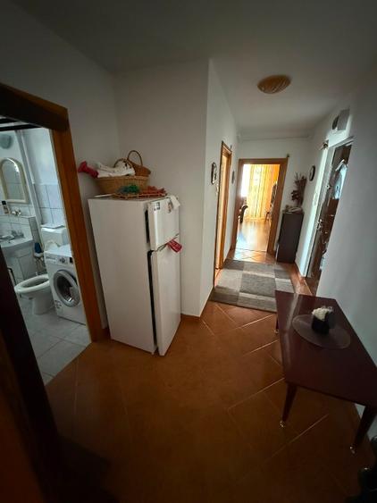 Apartament cu 2 camere decomandat în Calea Romanului