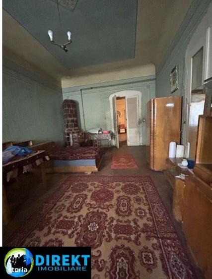 Apartament cu 4 camere semidecomandat în Ultracentral