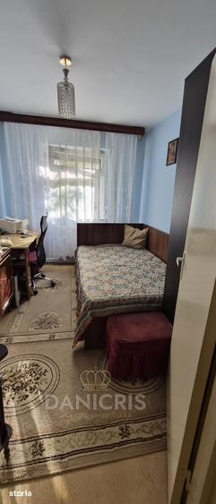 Apartament cu 3 camere semidecomandat în ICIL