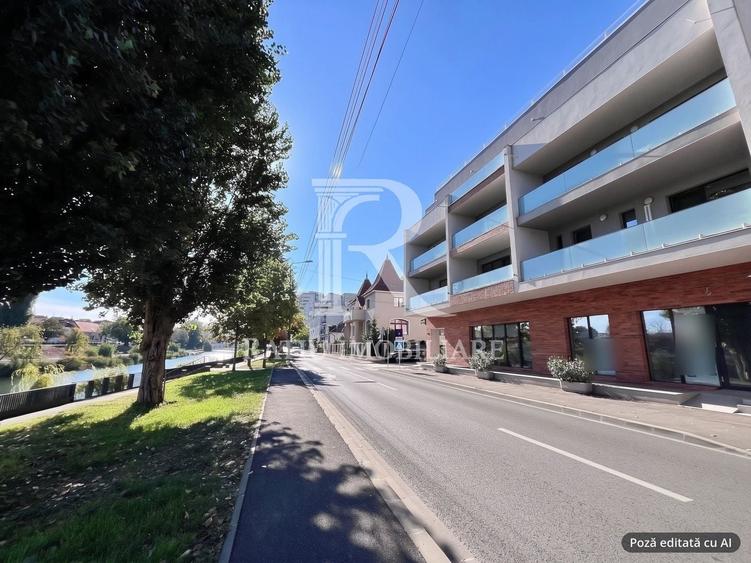 Spațiu comercial, de 96 mp, în Ultracentral