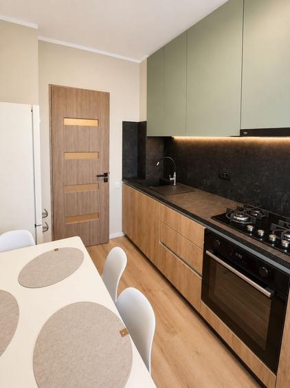 Apartament cu 2 camere semidecomandat, mobilat în Tomis III