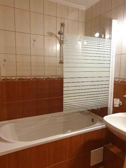 Apartament cu 2 camere decomandat, mobilat în Turda