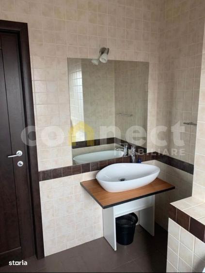 Apartament cu 3 camere, mobilat în Zorilor