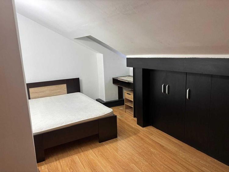 Apartament cu 2 camere semidecomandat în Obcini