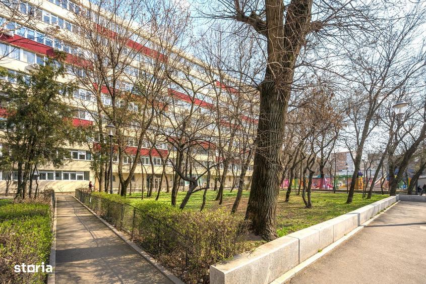 Apartament cu 2 camere semidecomandat în Giurgiului