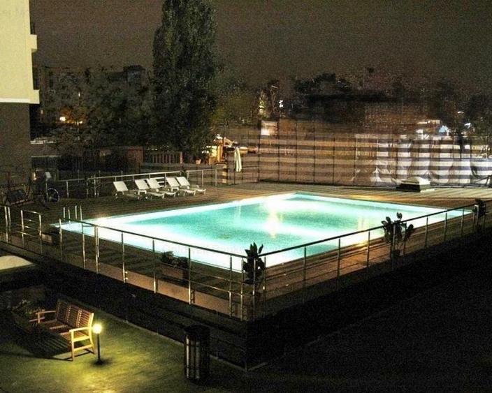 Apartament cu 3 camere decomandat în Costin Georgian