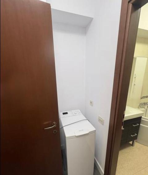 Apartament cu 3 camere decomandat în Grozăvești