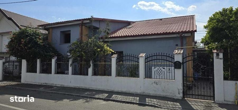 Casă cu 4 camere cu Teren 296 Mp în Gării