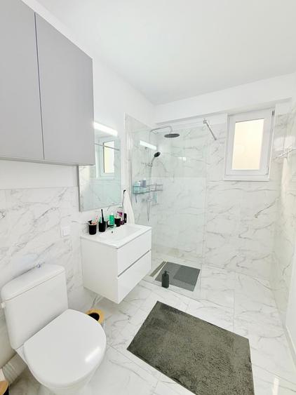 Apartament cu 3 camere decomandat în Ampoi 3