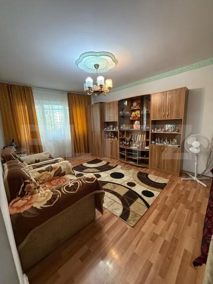Apartament cu 2 camere, etajul 1 , 50 mp utili, Campina zona Autogara! - 1