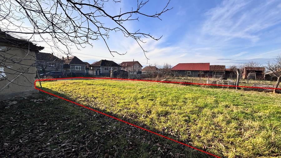 Teren Construcții intravilan de 2500 mp, în Felcheriu