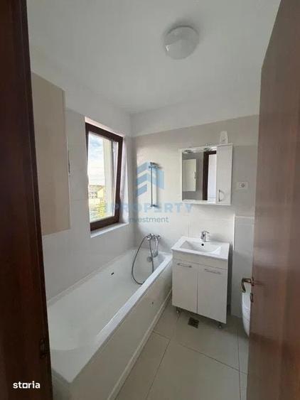 Apartament cu 4 camere în Sisești