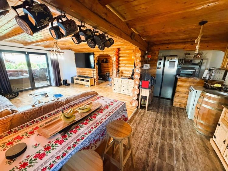 Casă individuală cu 3 camere cu Teren 389 Mp în Periferie