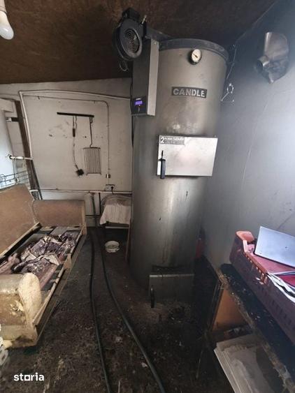 Casă cu 4 camere cu Teren 6000 Mp în Bălcăuți