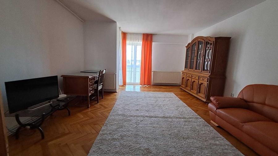 Apartament cu 2 camere decomandat în Centrul Civic