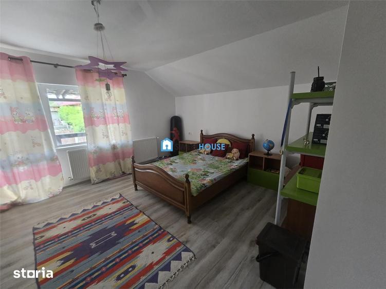 Casă cu 5 camere cu Teren 450 Mp în Bod
