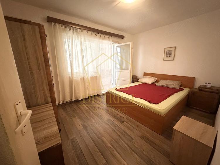 Apartament cu 3 camere decomandat în Complex Studențesc