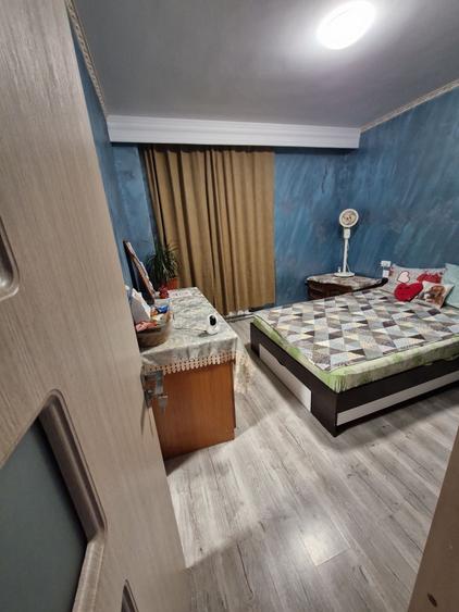 Apartament cu 2 camere decomandat în Abator