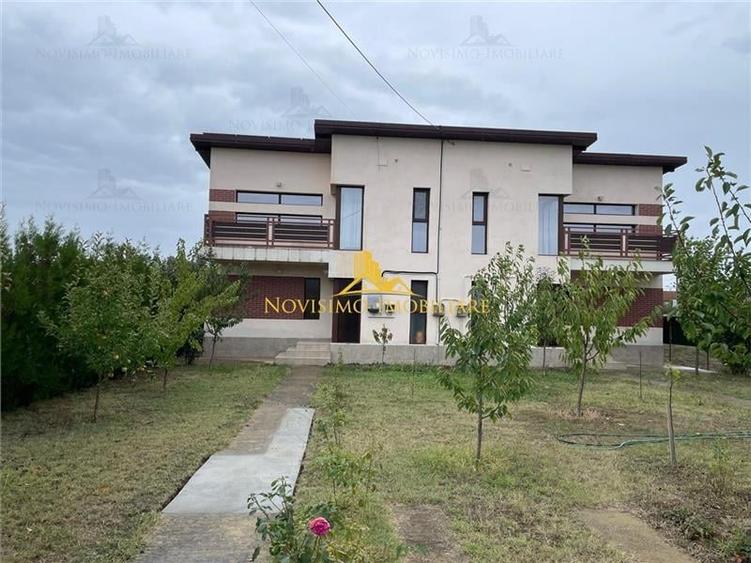 Duplex cu 4 camere cu Teren 800 Mp în Strejnicu