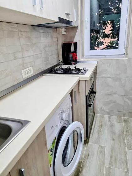 Apartament cu 2 camere decomandat, mobilat în Drumul Taberei