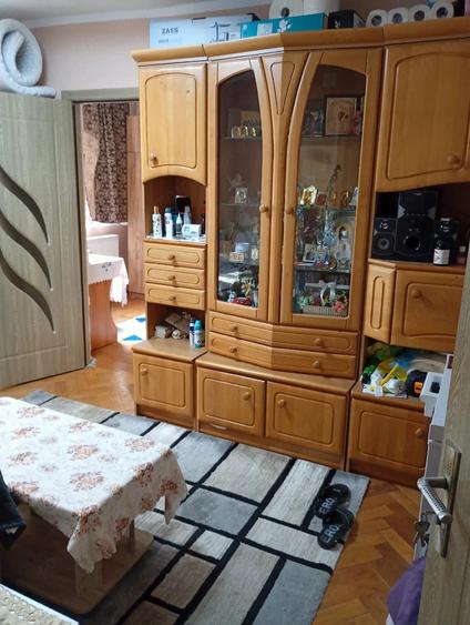 Apartament cu 2 camere nedecomandat în Central
