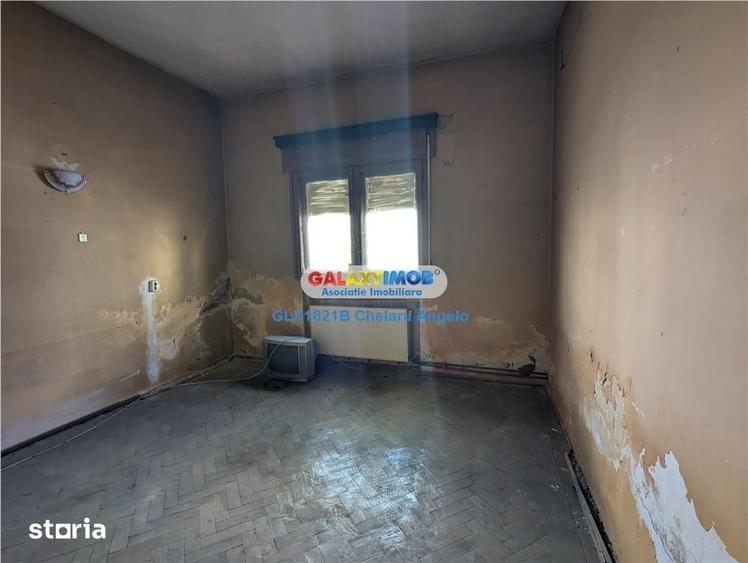 Casă cu 5 camere cu Teren 470 Mp în Centrul Civic