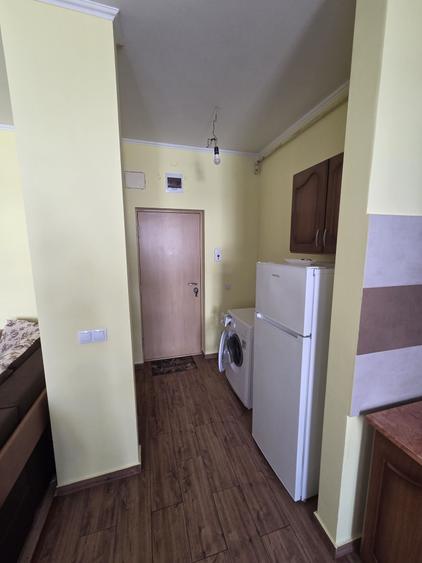 Apartament cu 2 camere semidecomandat în Florești