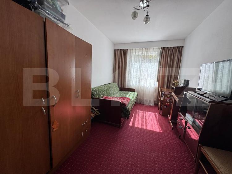Apartament cu 3 camere decomandat, mobilat în Bălcescu