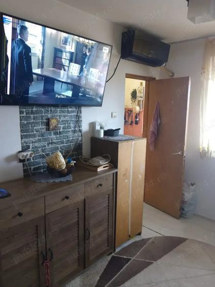 Apartament cu 2 camere semidecomandat în Exterior Vest