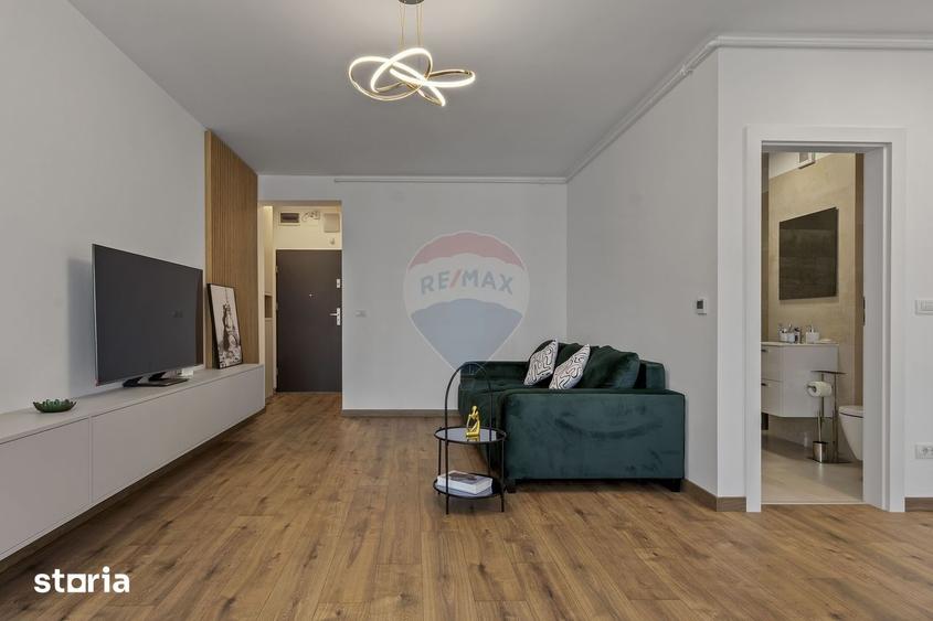 Apartament cu 3 camere decomandat, mobilat în Șega