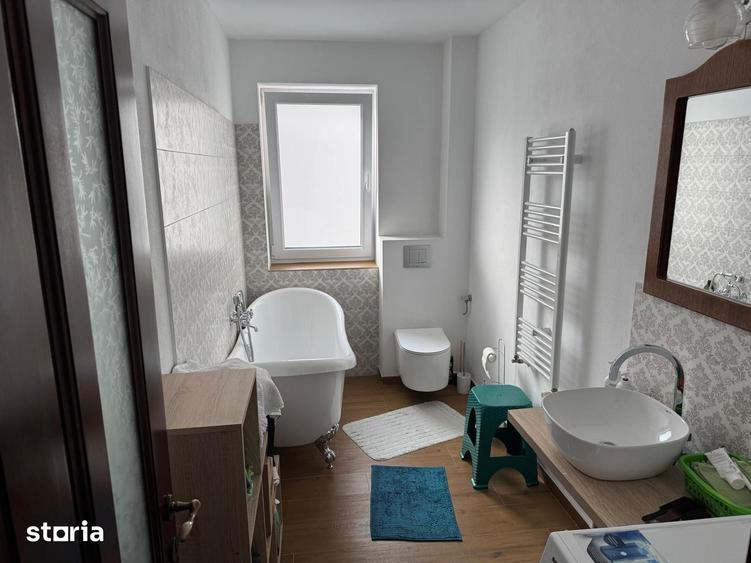 Apartament cu 2 camere decomandat în Dâmbul Rotund