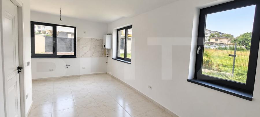 Casă individuală cu 4 camere cu Canalizare în Galata