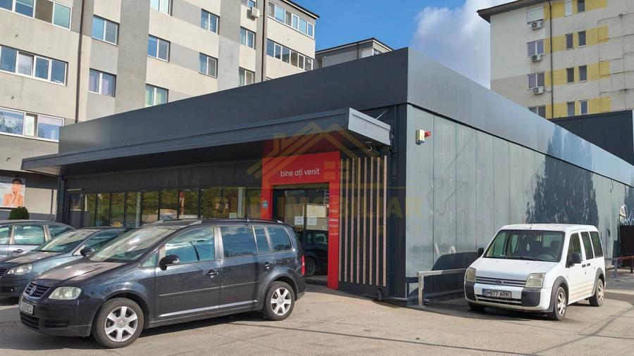Spațiu comercial, de 600 mp, în Central