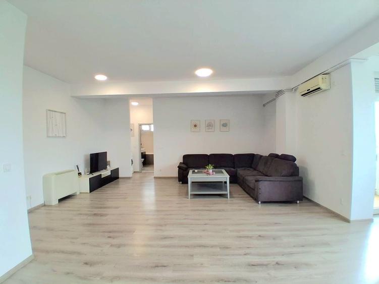 Apartament cu 2 camere decomandat, mobilat în Torontalului